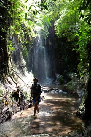 Indonesien - Lombok Tetebatu Wasserfall