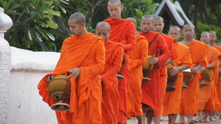 Luang Prabang Almosengang