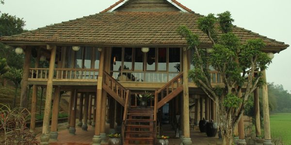 Moon Garden Homestay Stilt House